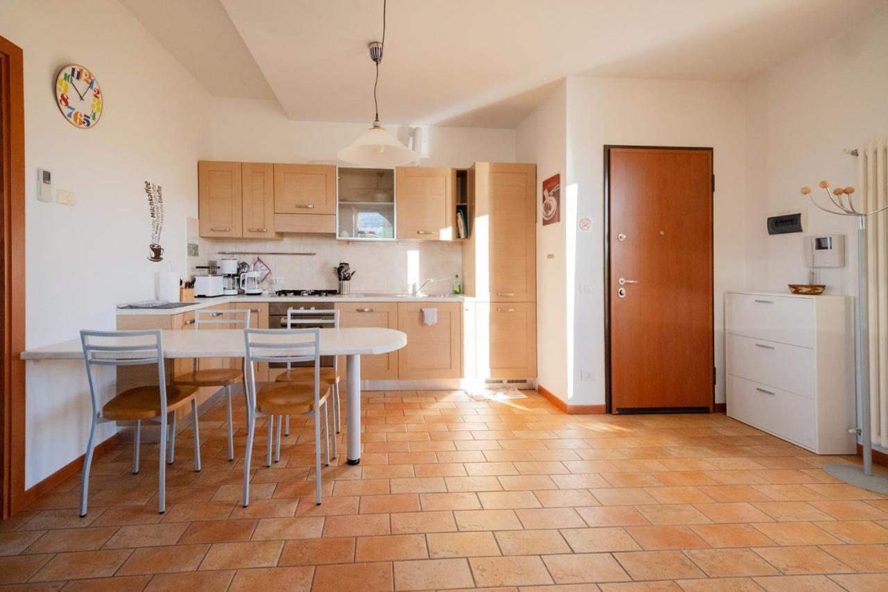 Apartmentsgarda - Rosa Chiare バルドリーノ エクステリア 写真