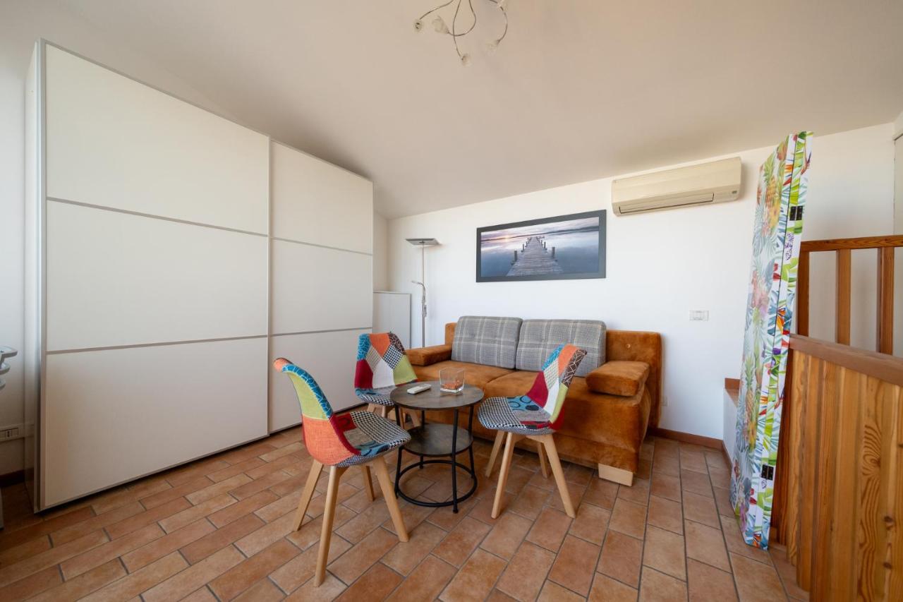 Apartmentsgarda - Rosa Chiare バルドリーノ エクステリア 写真