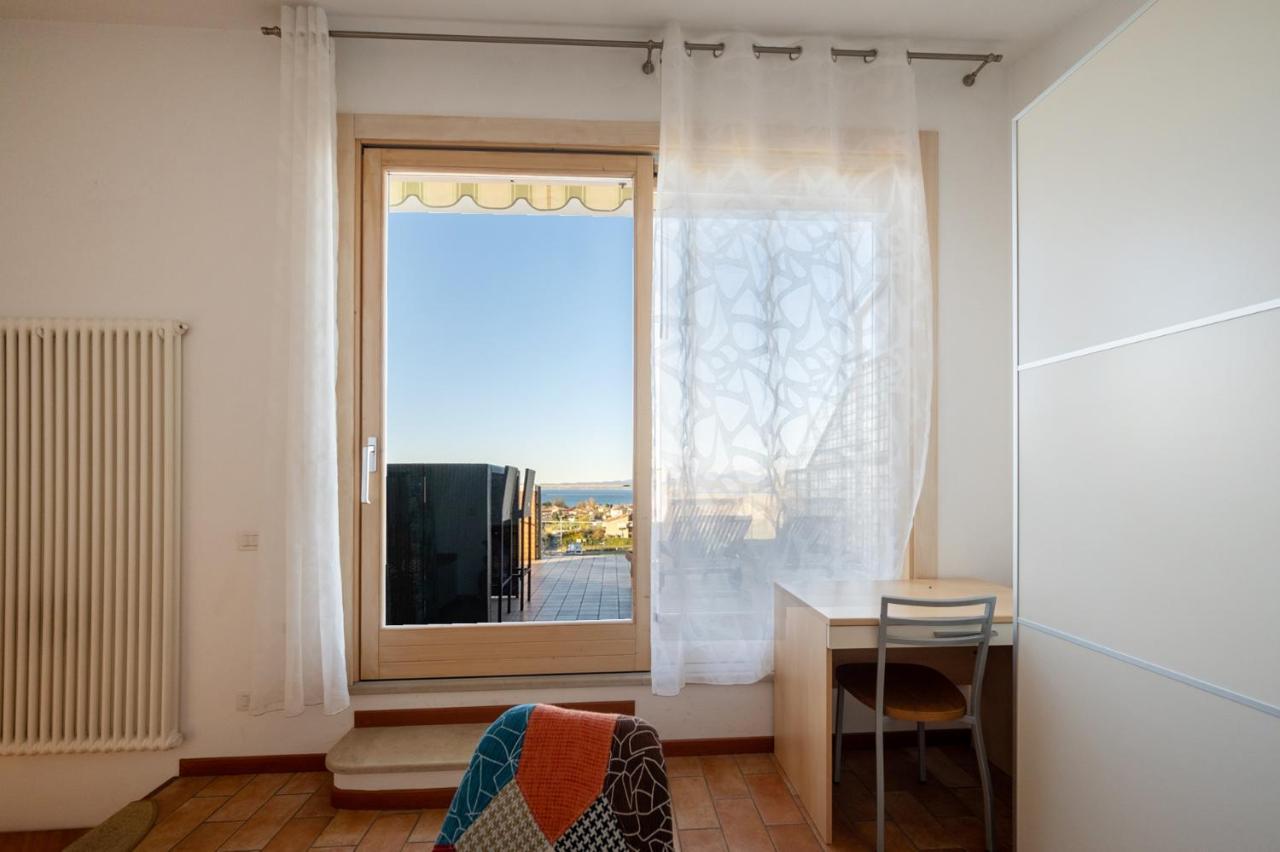 Apartmentsgarda - Rosa Chiare バルドリーノ エクステリア 写真