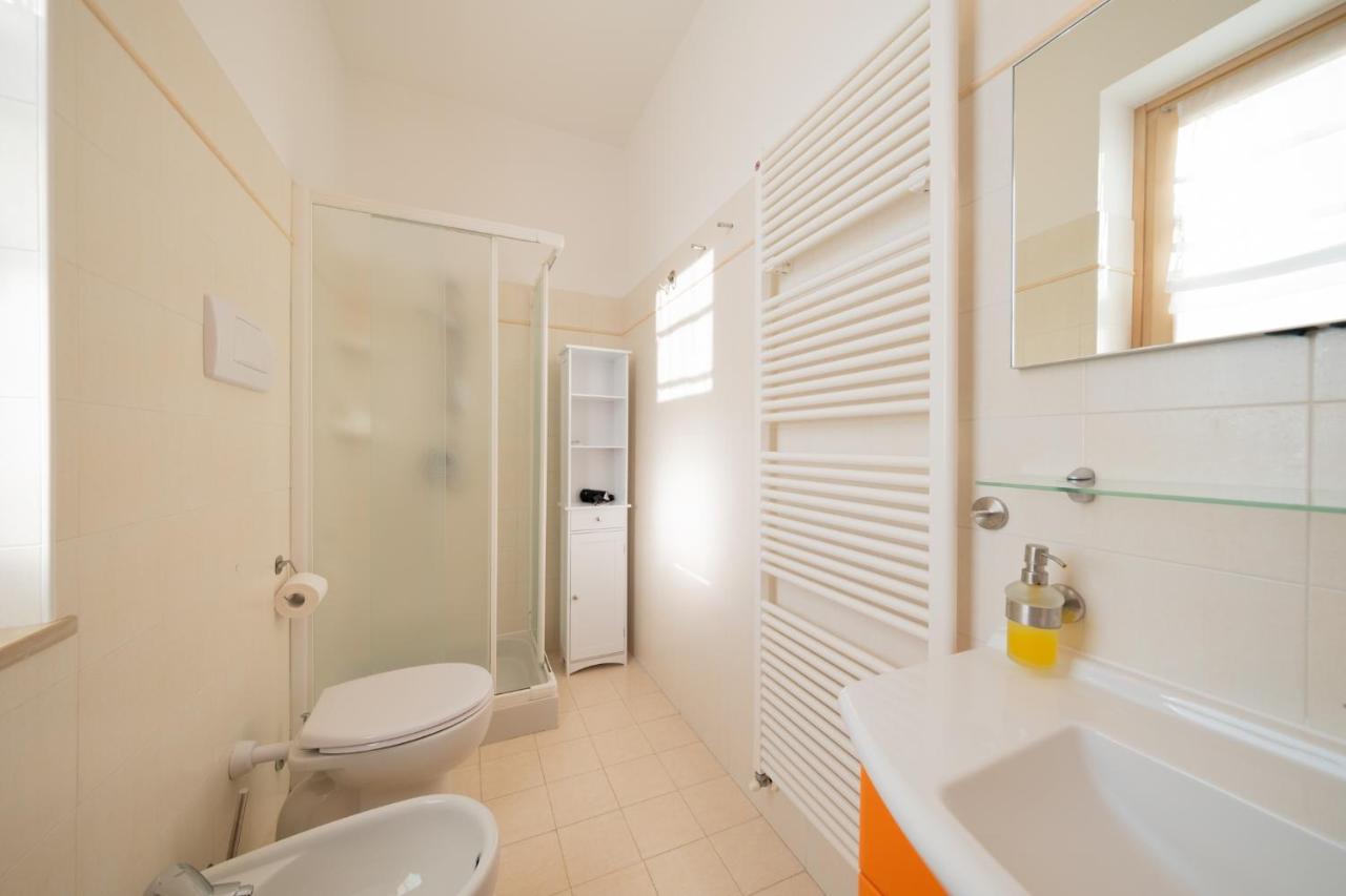 Apartmentsgarda - Rosa Chiare バルドリーノ エクステリア 写真