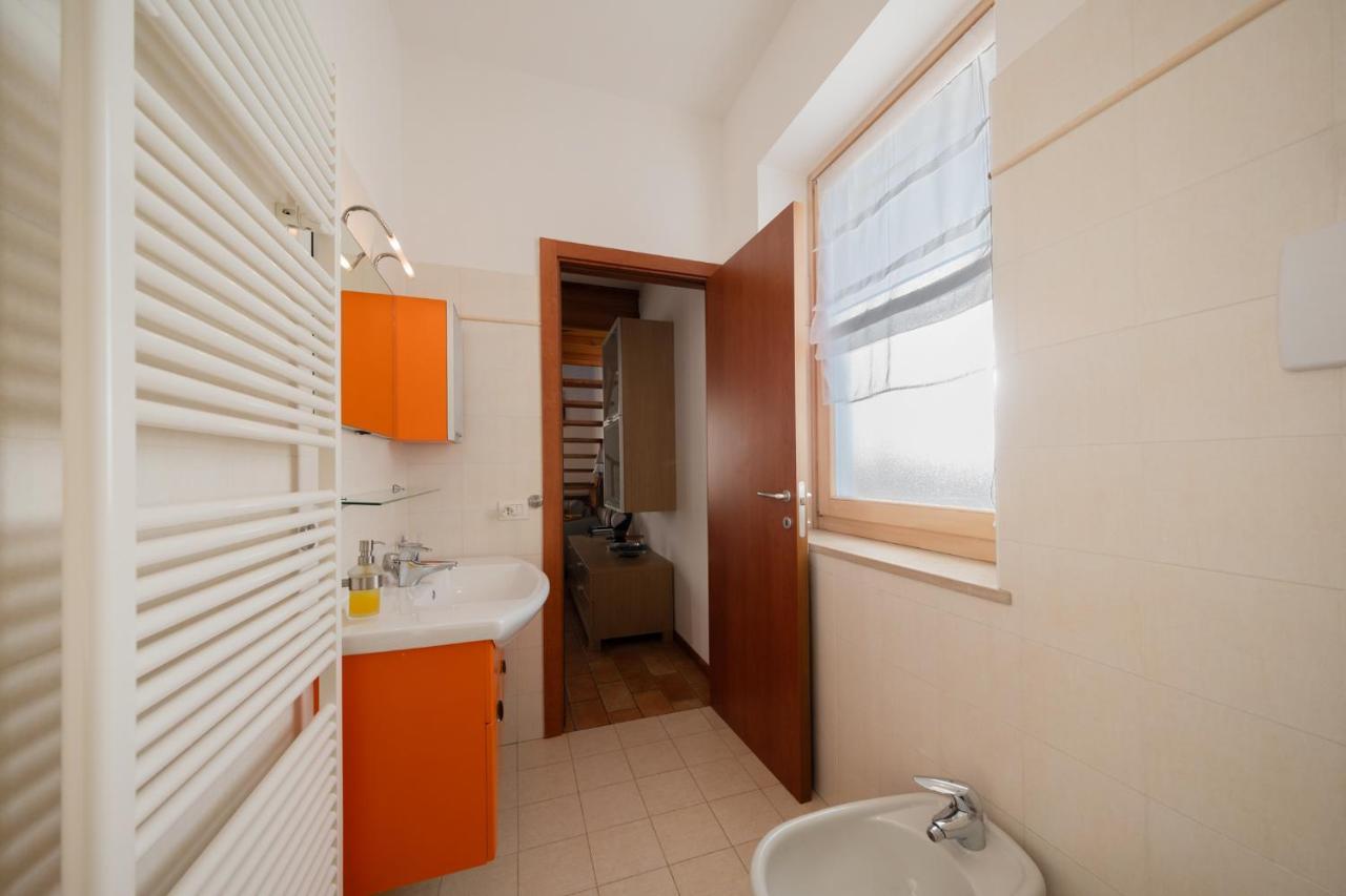Apartmentsgarda - Rosa Chiare バルドリーノ エクステリア 写真