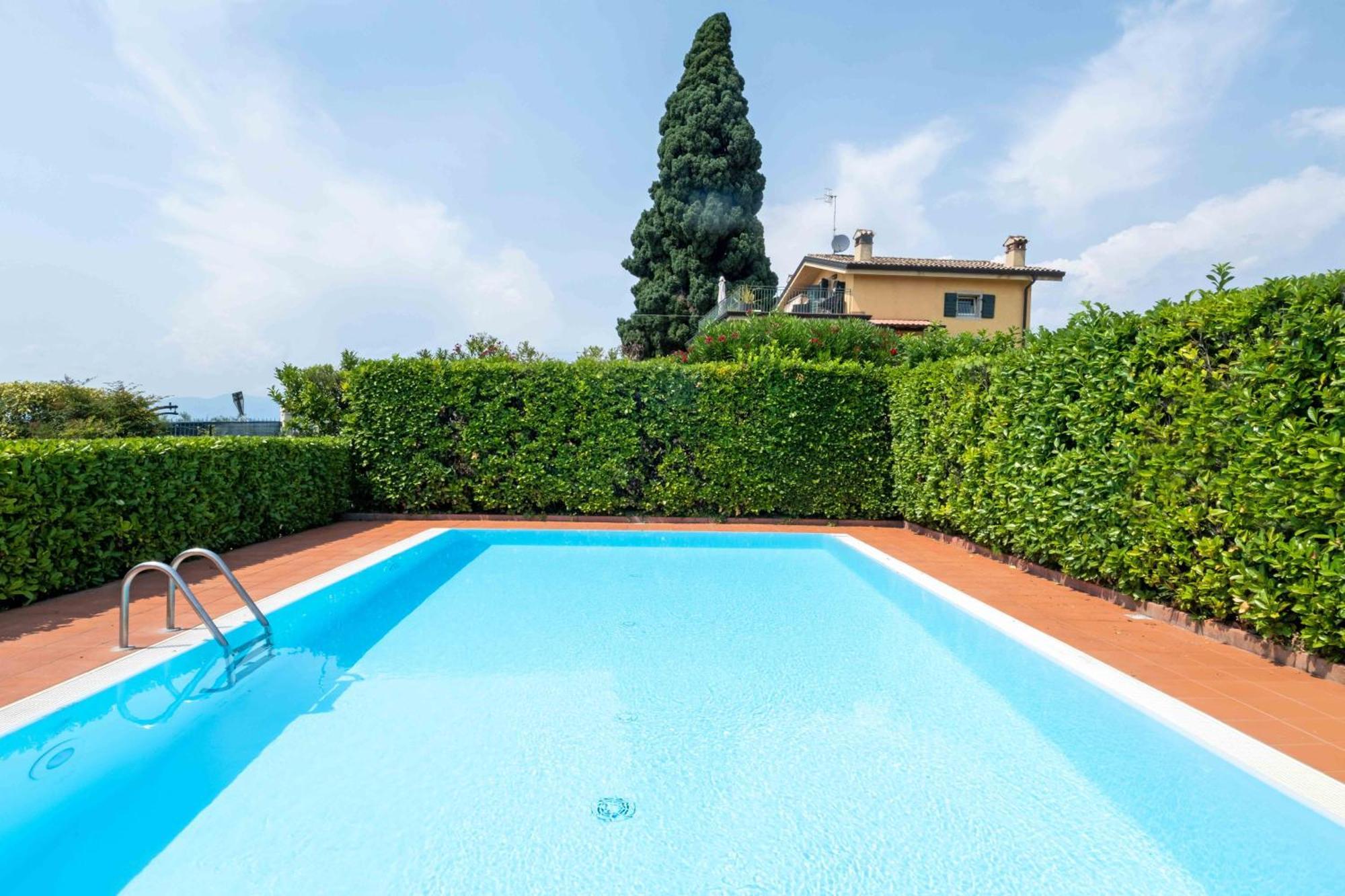 Apartmentsgarda - Rosa Chiare バルドリーノ エクステリア 写真